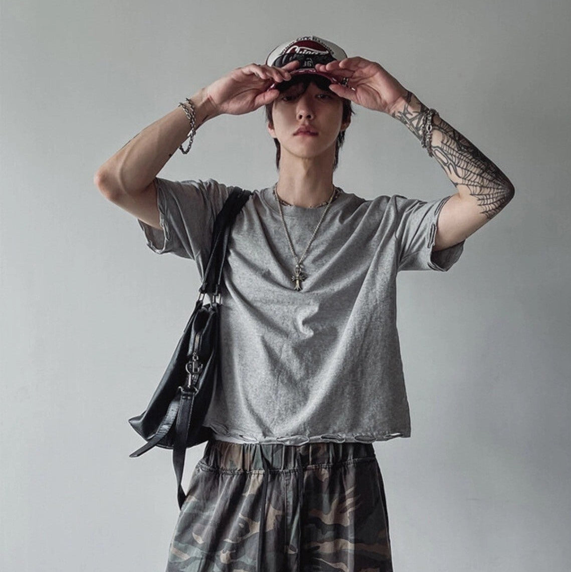 韓國🇰🇷  GARMENTS Boxy 破壞短袖