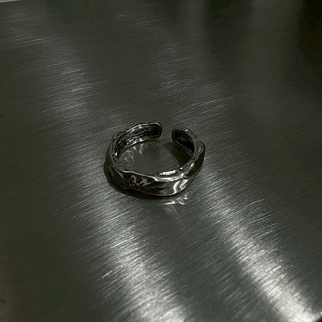 太陽圖騰 復古鈦鋼戒指