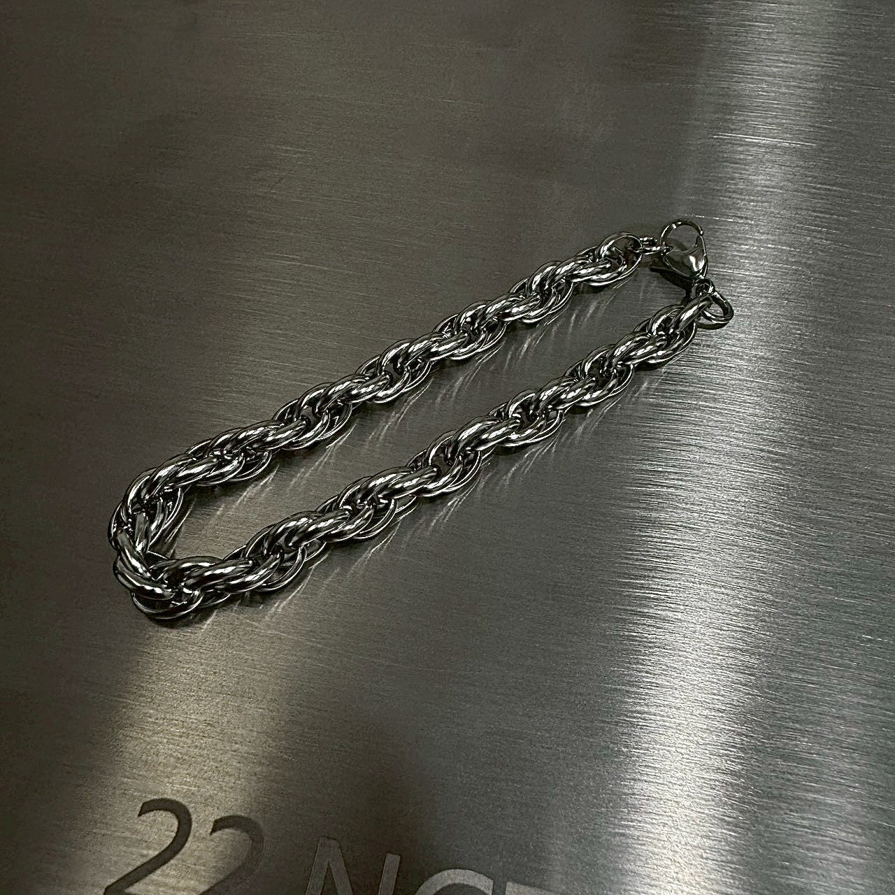 復古粗麻花 鈦鋼銀手鍊