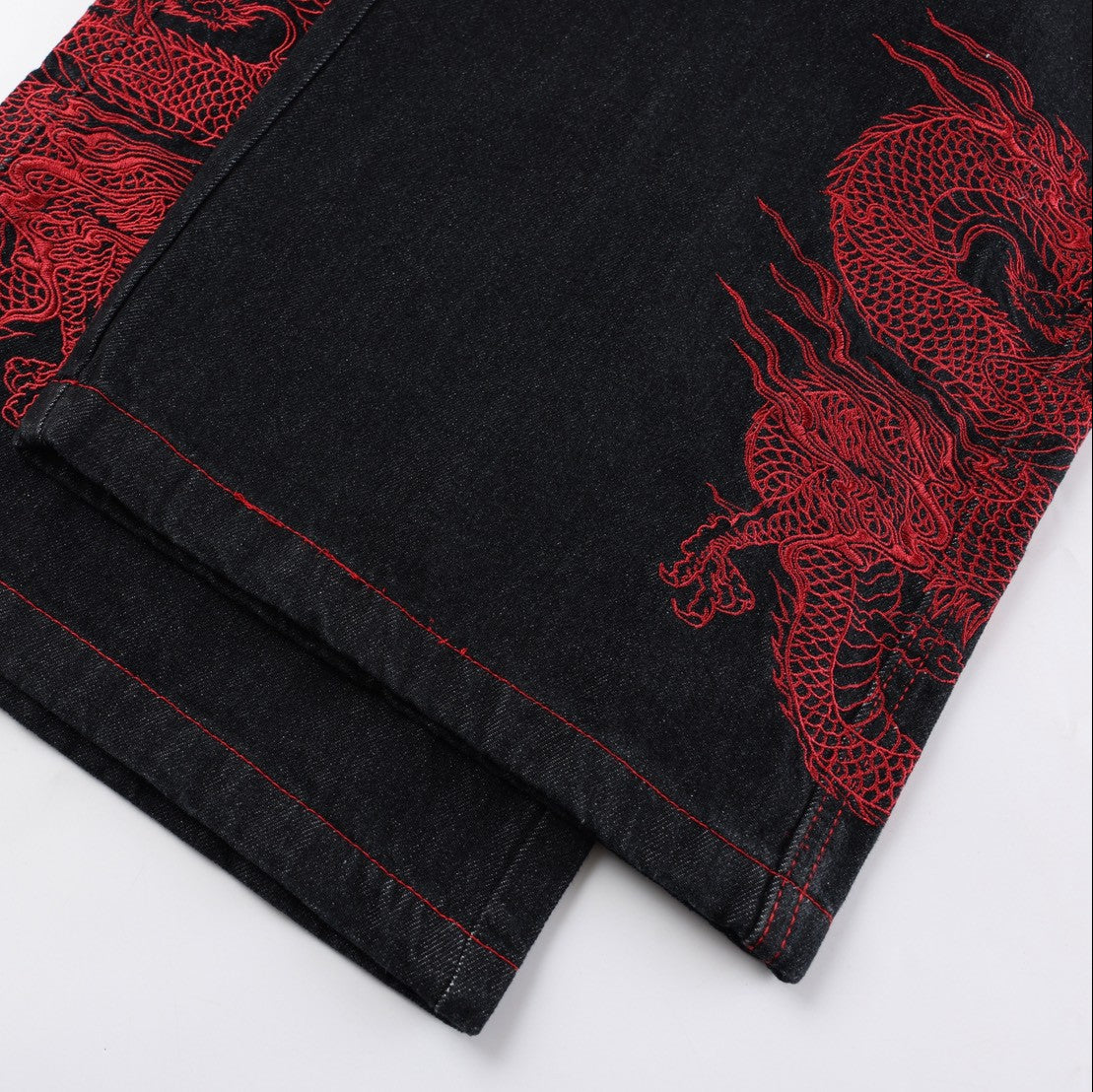 05 爆幹猛 刺繡龍圖騰 排釦彎刀褲