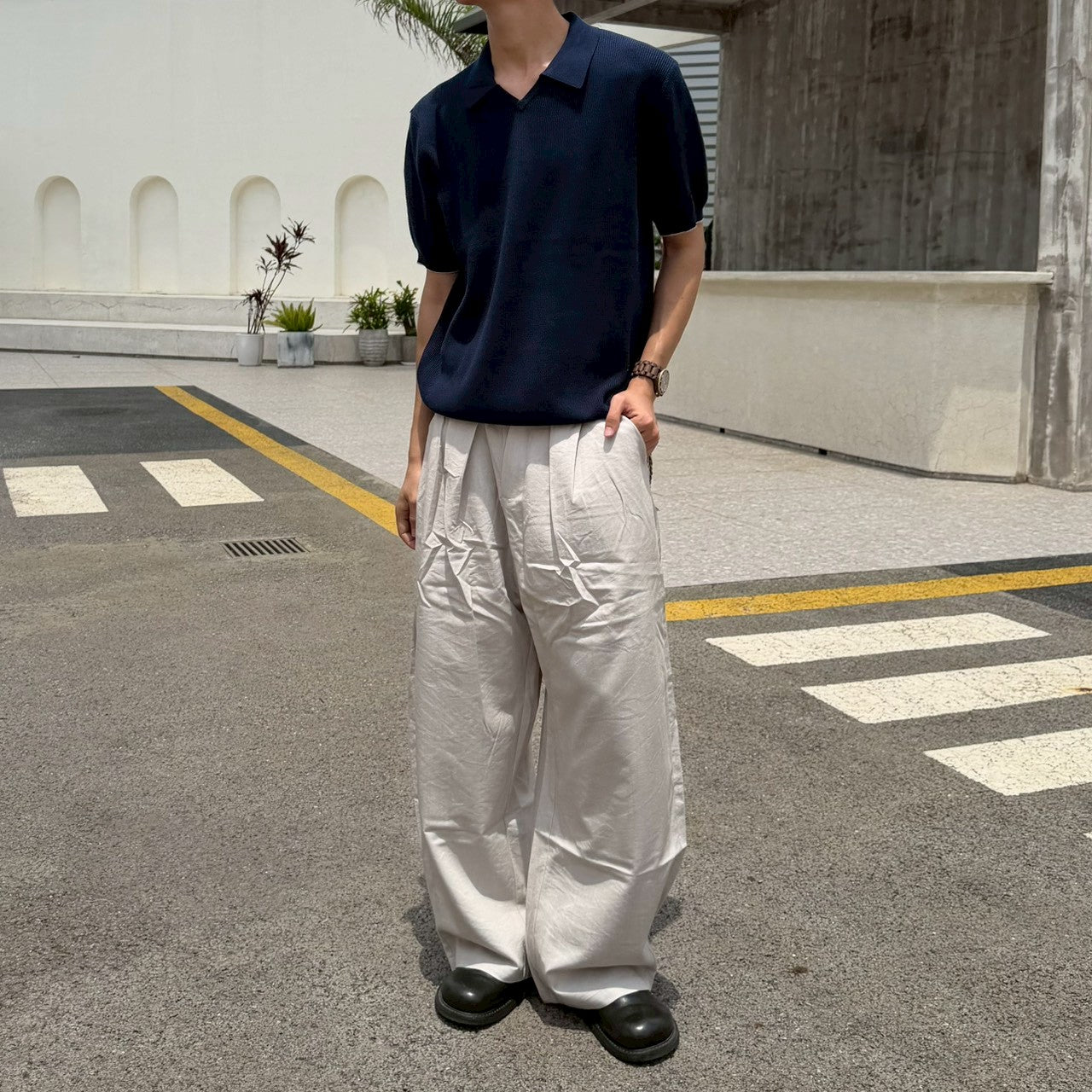 06 杭州正規店 純棉針織無釦 V領POLO衫